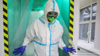 Эпидемиолог назвал возможную версию возникновения пандемии коронавируса