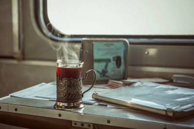 Чай и кофе возвращаются в поезда: проводники снова будут предлагать пассажирам горячие напитки