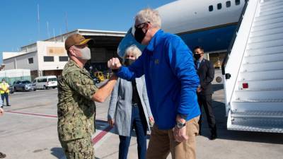 Министр обороны США впервые в истории приехал в Сомали