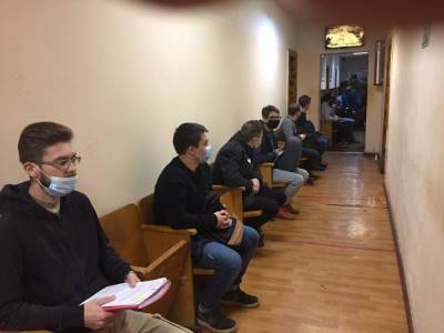 Военная прокуратура проверит информацию о многочасовых очередях в нижегородском военкомате