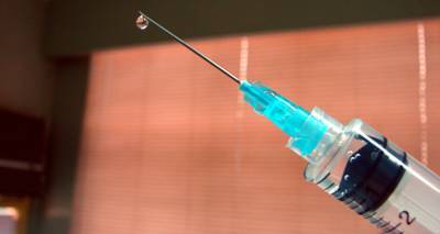 В России назвали сроки начала массовой вакцинации от COVID-19