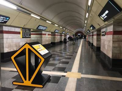 В Киеве станцию метро "Сырец" сделали более доступной для незрячих людей