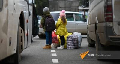 Свыше 2,1 тыс беженцев вернулись за сутки в Нагорный Карабах из Армении - Минобороны РФ