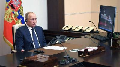 В Кремле назвали дату выхода Путин на связь с Россией