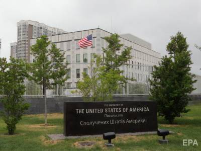 Посольство: Обвинения в адрес США во "внешнем управлении" делами Украины – не просто ошибочные, а переворачивают реальность с ног на голову