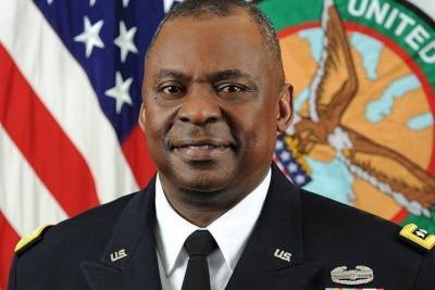 Байден может назначить на пост главы Пентагона темнокожего генерала Остина