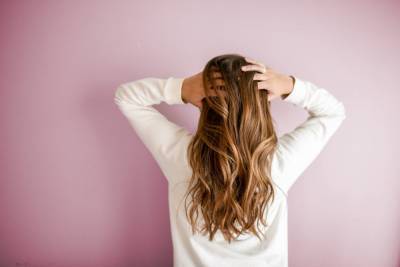 Касторовое масло для волос: безопасно ли его использовать