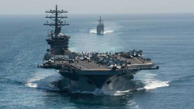Американский авианосец USS Nimitz направляется в Персидский залив