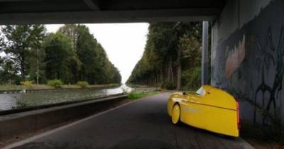 "Миньон на колесах" удивил водителей на дороге - ren.tv - Бельгия
