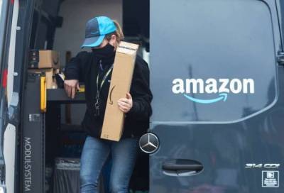 Сотрудники Amazon после проведения забастовки добились разового повышения зарплаты