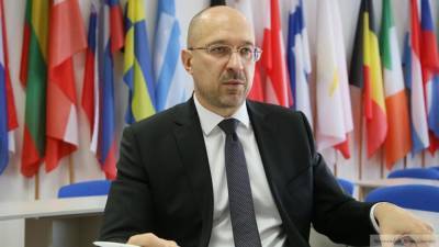 Украинский премьер готов разрешить Раде отправлять в отставку главу НАБУ
