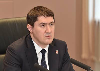 Губернатор Пермского края Дмитрий Махонин пояснил, кому будут выданы бесплатные лекарства от COVID-19