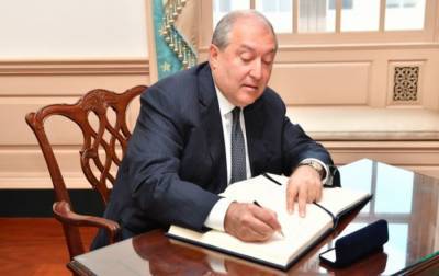 Президент Армении Саркисян поехал в Москву: первые детали