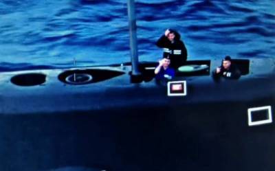Российские подводники устроили необычную встречу противолодочному самолету США