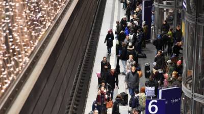 Рождество и коронавирус: пассажиров ждут новые правила в поездах