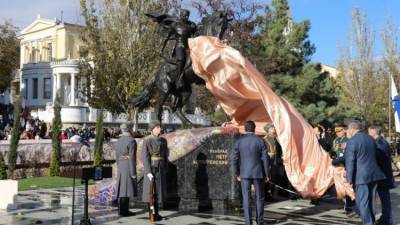 Мединский рассказал о символизме памятника генералу Котляревскому