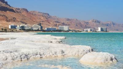 Вспышка коронавируса на Мертвом море: заразились 10 работников гостиницы, гости в карантине