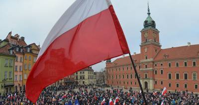 В Варшаве проходит акция протеста противников закона об абортах