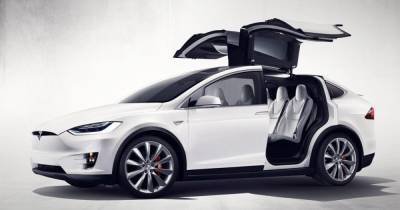Tesla отзывает более 10 тыс. автомобилей из-за обнаруженных дефектов