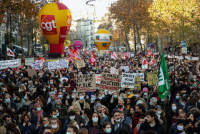 Во Франции прошли протесты против закона о полиции