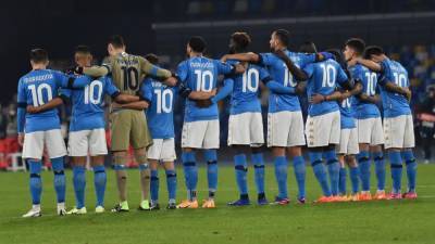 Продолжит ли "Рома" победную серию в чемпионате Италии в матче против "Наполи": прогноз