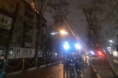 В Подмосковье сгорели крыши двух пятиэтажных домов