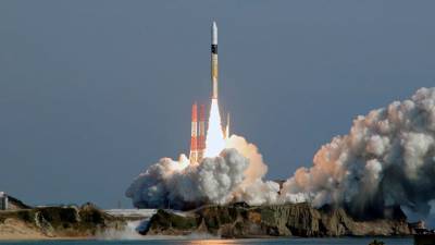 Япония запустила в космос спутник двойного назначения