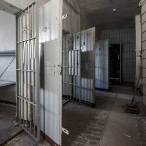 Во Львовской области заключенный насмерть заколол своего сокамерника. Фото