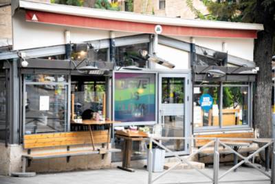 Иерусалим: ортодоксы не позволяют расшить работающее по субботам кафе