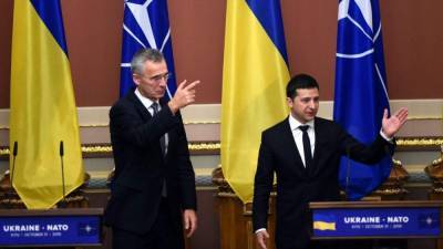 В НАТО ждут от Украины реализацию внутренних реформ