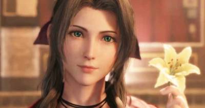Представлена фигурка Айрис из Final Fantasy 7 Remake. Ее можно раздеть