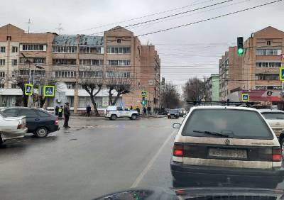 На улице Грибоедова попал в аварию полицейский автомобиль