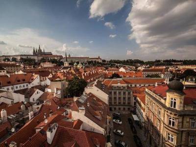 Чехия ослабит коронавирусные ограничения с декабря