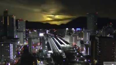 Японцы сняли на видео момент падения крупного метеора