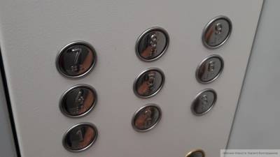 Японцы разработали бесконтактные лифты на фоне пандемии коронавируса