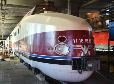 В Германии восстановят легендарный поезд, построенный почти 60 лет назад в ГДР (ФОТО)