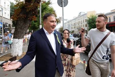 Стало известно о романе Саакашвили с депутатом партии Зеленского