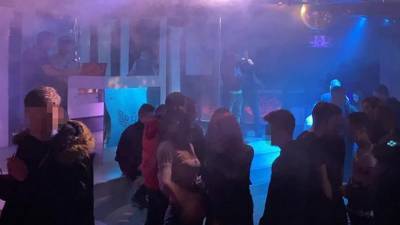 Во Львове закрыли популярный ночной клуб из-за нарушения карантина: фото