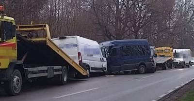 В Польше в ДТП с участием трех микроавтобусов погиб украинец