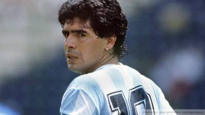 Врача Марадоны обвинили в убийстве легенды аргентинского футбола