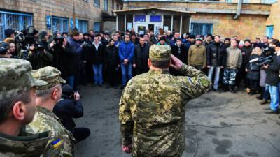 Украинские призывники и резервисты массово отказываются служить в ВСУ