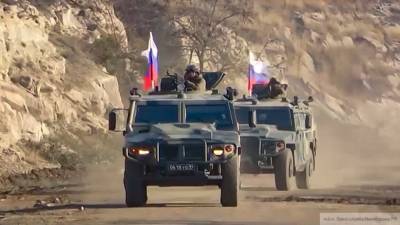 Российские миротворцы активно помогают налаживать мирную жизнь в Карабахе