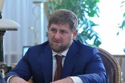 Кадыров пообещал Макрону последствия за его отношение к мусульманам