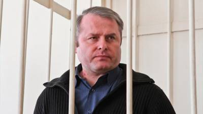 Лозинский отсидел за убийство и выигрывает выборы: Как украинцы расписались в своем желании быть крепостными