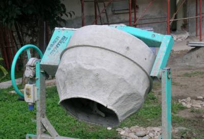 В Ленобласти пенсионер «закатал» в бетон сожителя дочери