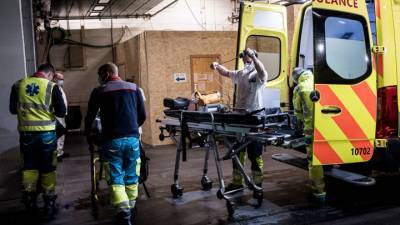 В Бельгии вводят жесткий карантин и отправляют больных за рубеж