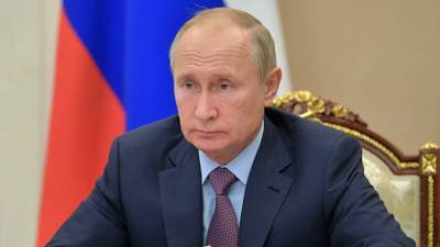 Путин поручил изучить возможность снижения ставки по кредитам для МСП