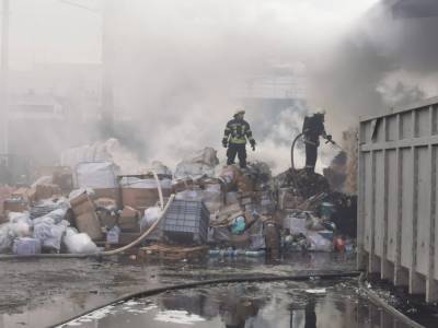 На киевском химзаводе пожар: Есть пострадавшие