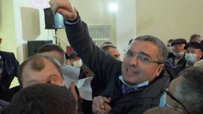 Выборы в Молдавии: Усатый нашел спойлеров Додона в рядах проевропейцев