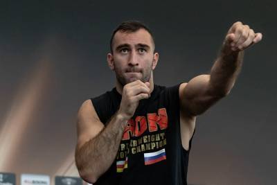 Ural Boxing Promotions требует от боксера Мурата Гассиева исполнения условий контракта